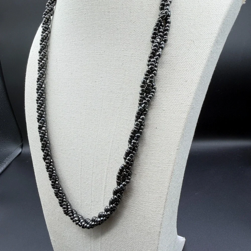 N/A striking hematite